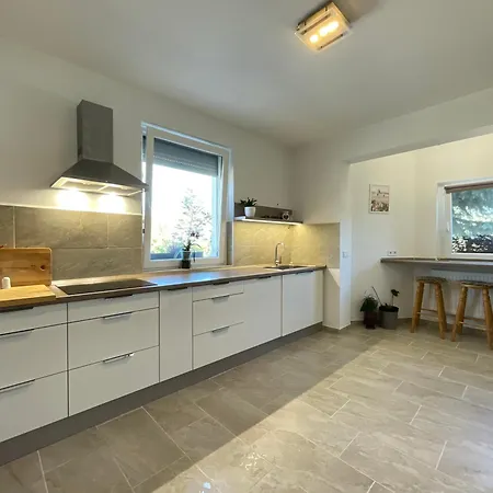 Lägenhet Lili Balatonkeresztúr